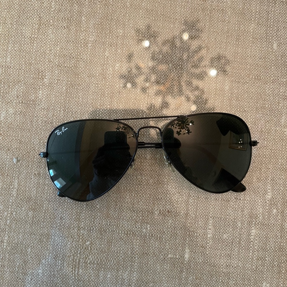 Black Ray Ban Aviators